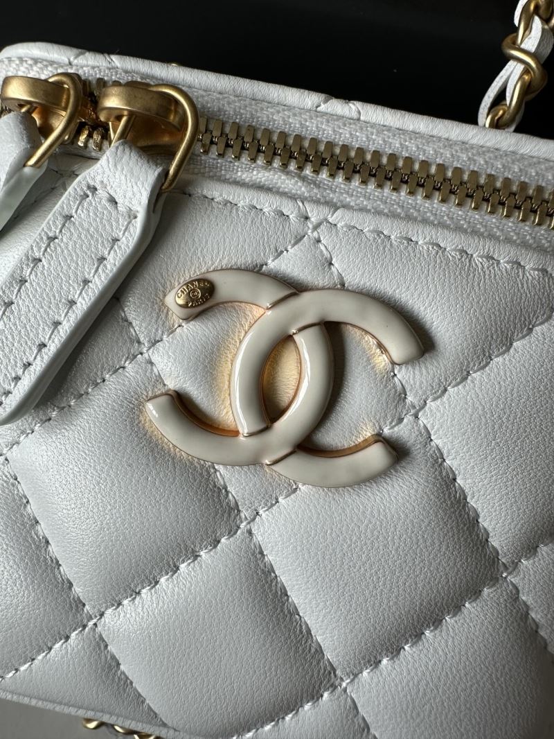 Ch**el cosmetic bags